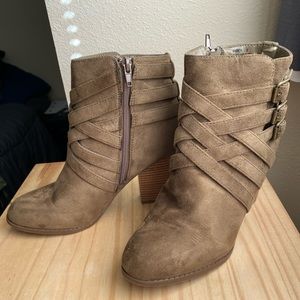 Sparrow booties